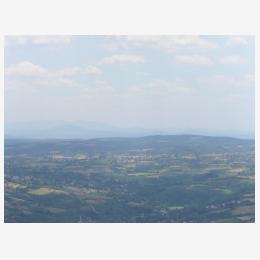 19-Rudnik_i_Bukulja_i_Ripanj-i_shiljati_vrh_Ostovica_u_dalji-panorama.jpg
