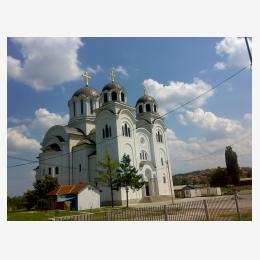 03-Crkva_u_centru_Valjeva.jpg