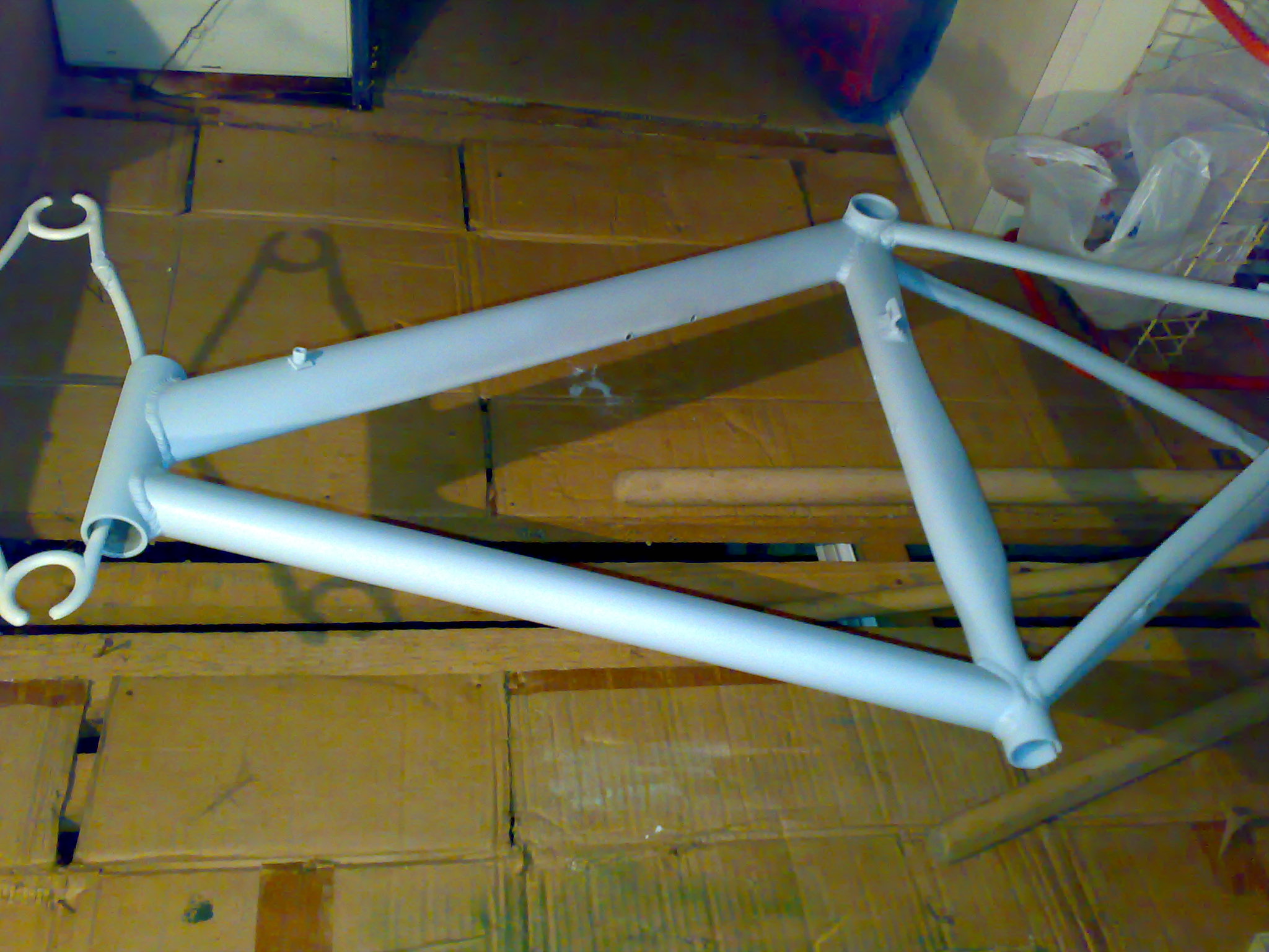 HOW TO PAINT ALUMINIUM BICYCLE FRAME