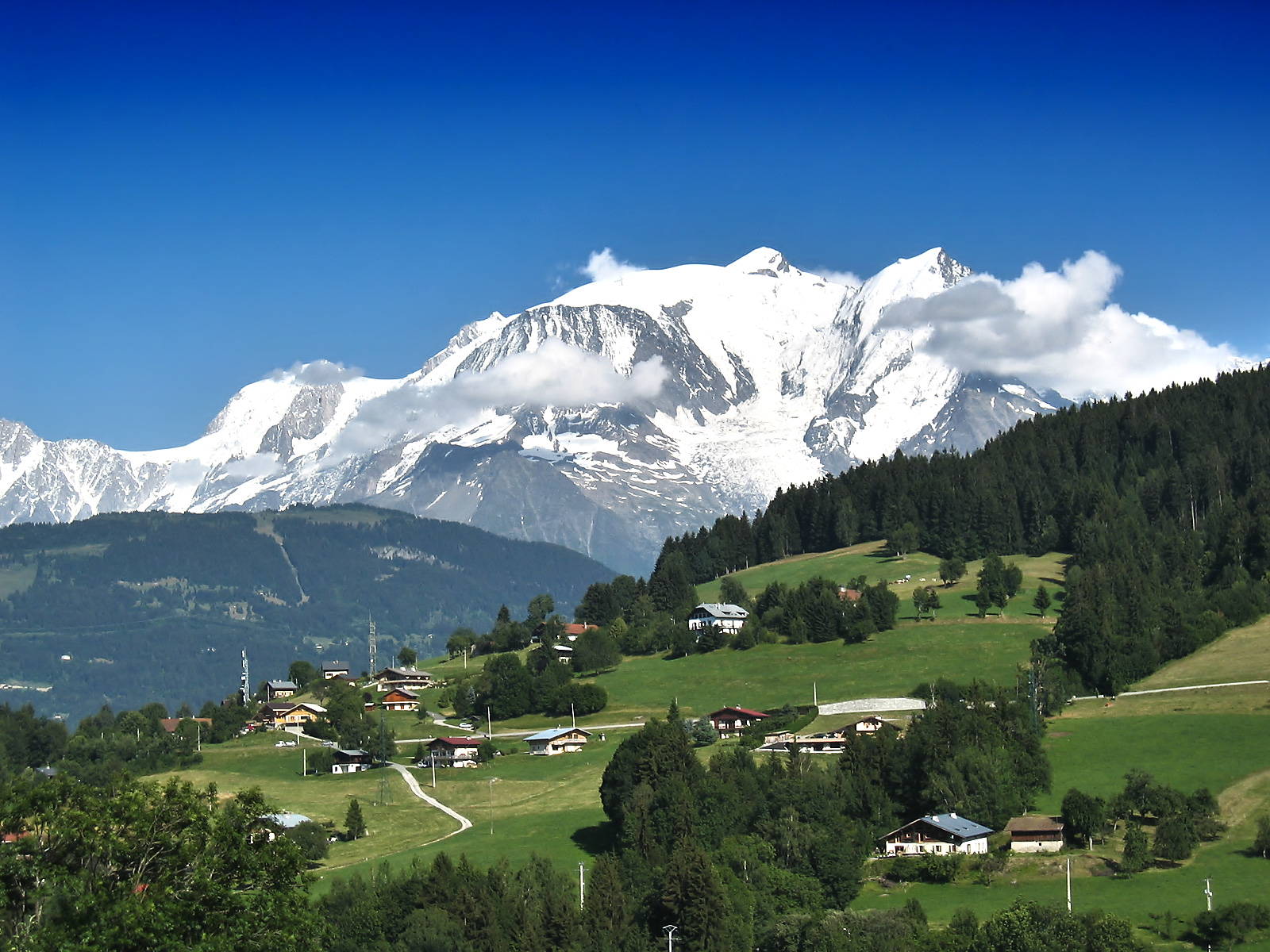 Mont_Blanc_1600.jpg
